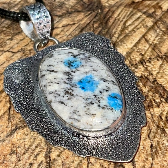 Raindrops K2 Azurite Pendant 2 1/2” - Picture 11 of 14